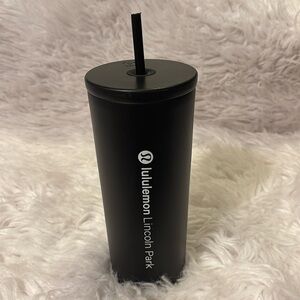 Lululemon Lincoln Park Tumbler, Black, 24 oz